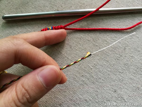 宝宝手绳 第6步